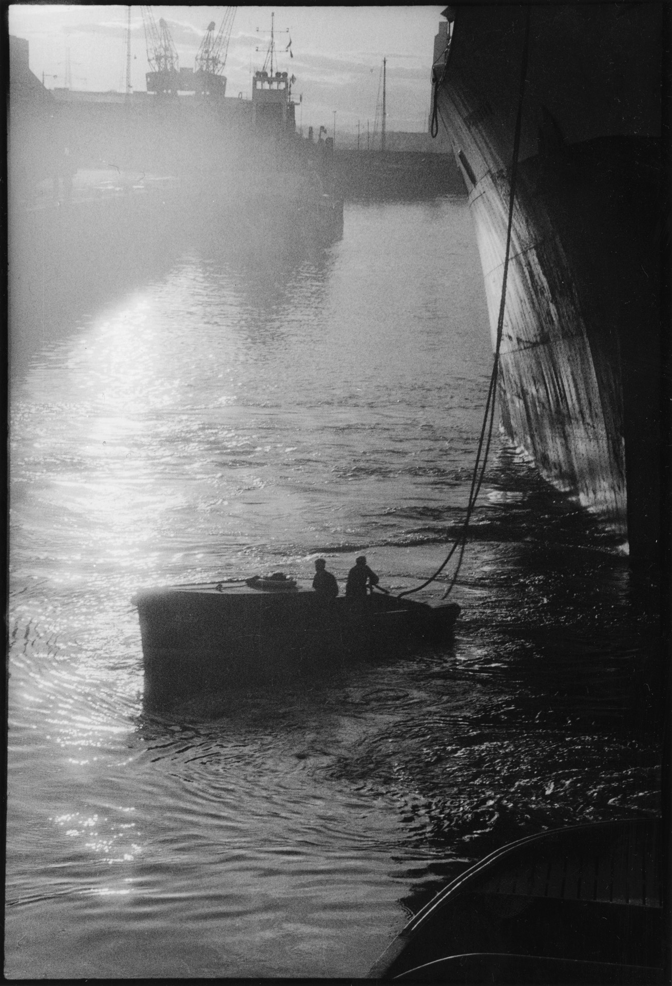 Rope Boat; King George V Dock, Near Braehead.