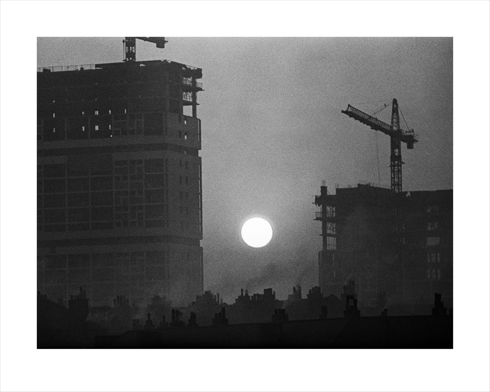 Image of Sunset, Gorbals (1965) by Oscar Marzaroli